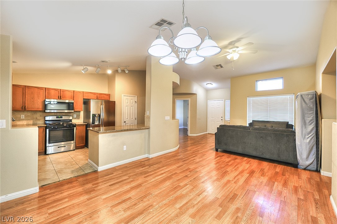 4043 Beauty Secret Drive