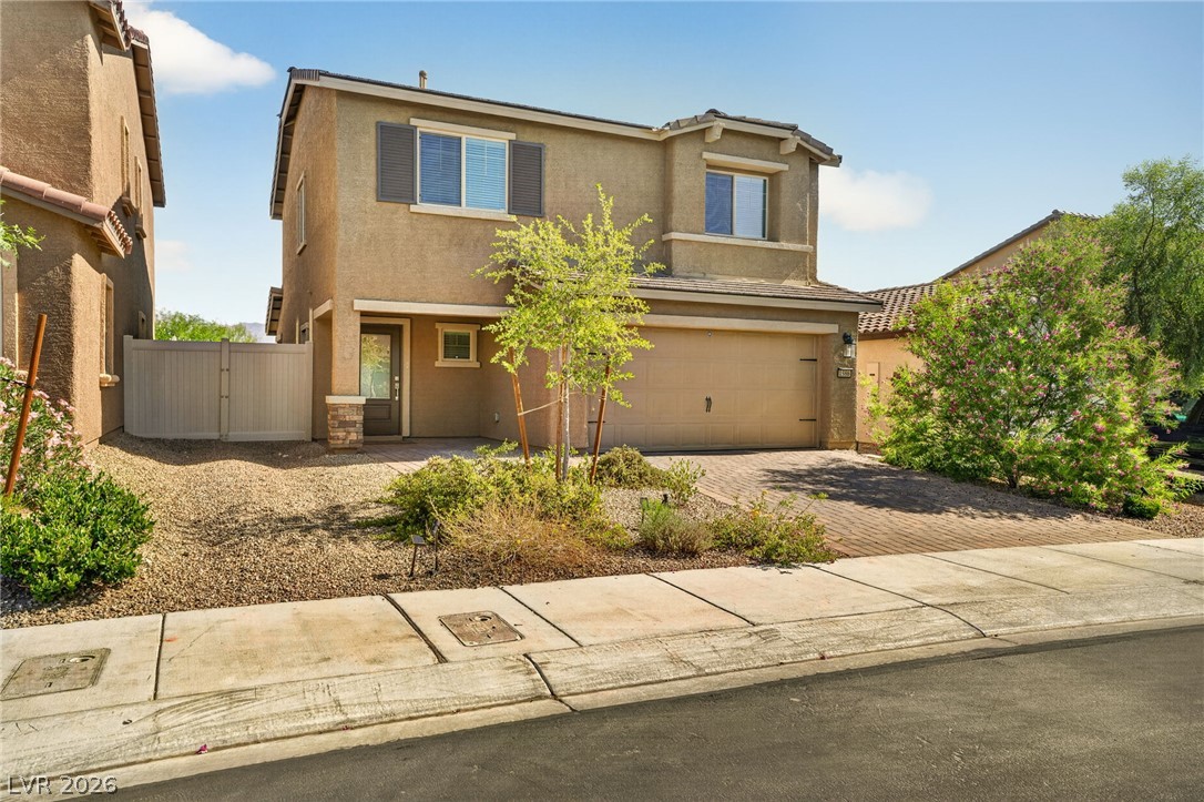 1586 Gold Sunset Avenue