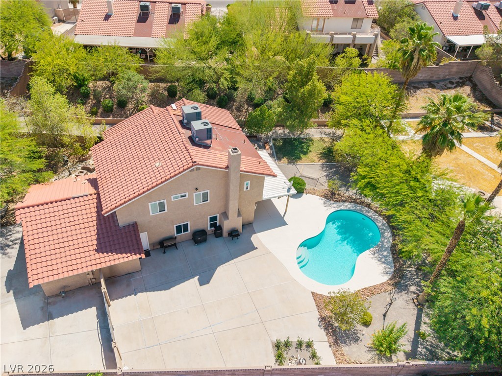 8608 Maleta Court