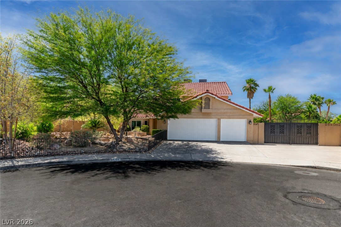 8608 Maleta Court