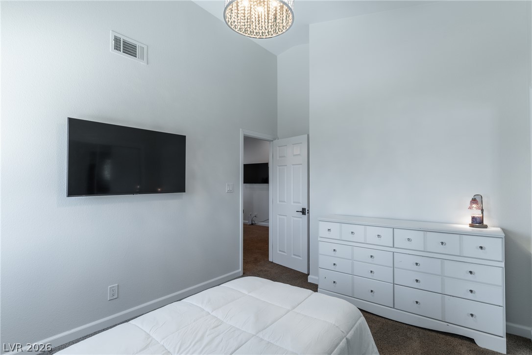 8608 Maleta Court