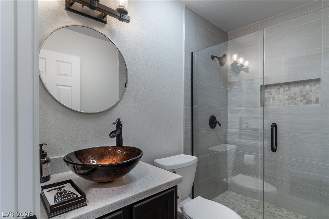 8608 Maleta Court