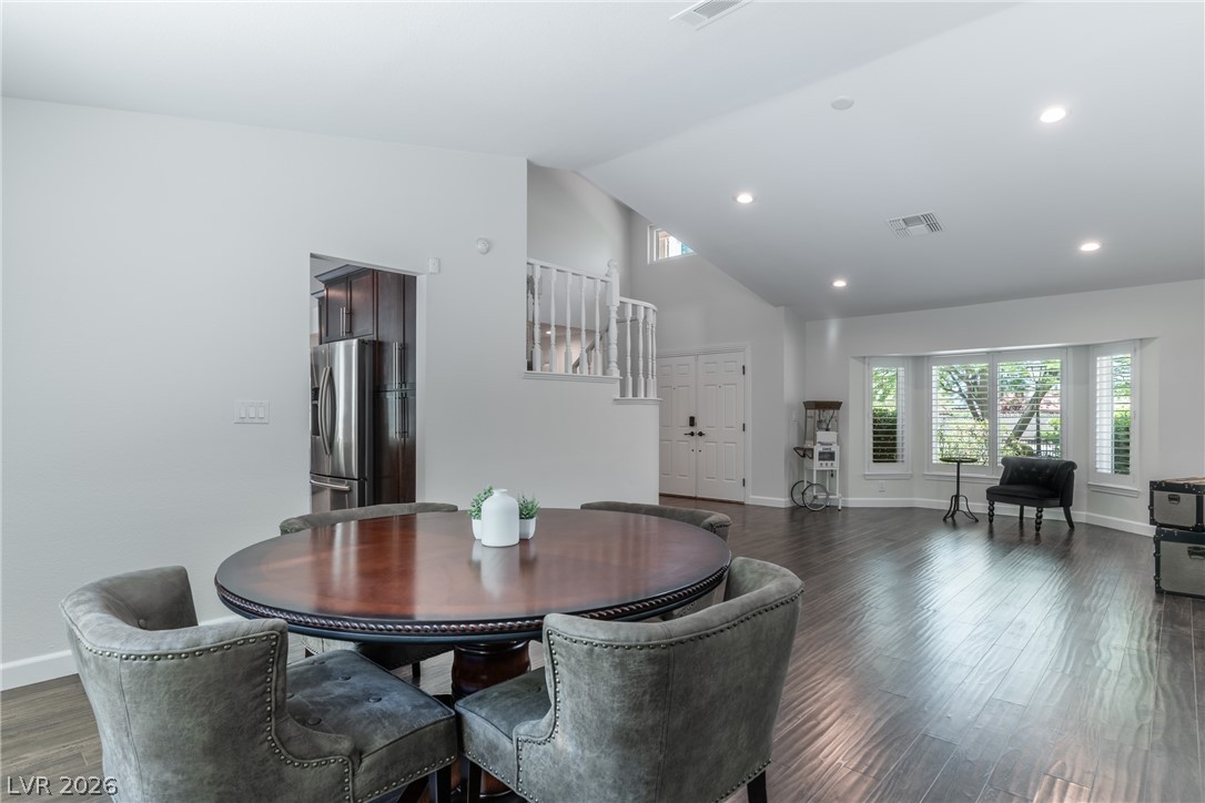 8608 Maleta Court