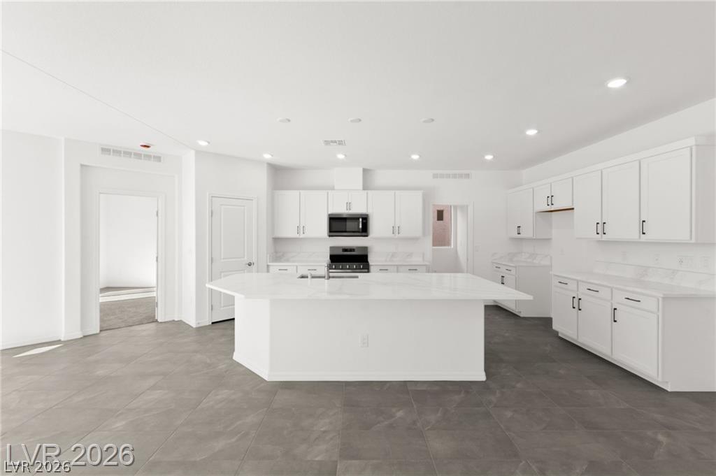 7443 Legacy Point Street