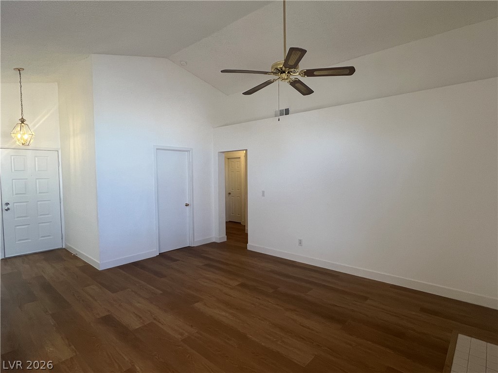 1309 GOLDENGLOW Road