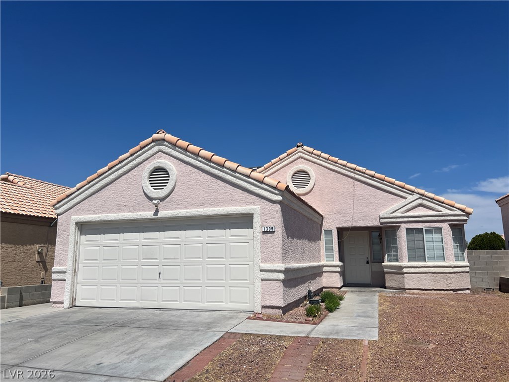 1309 GOLDENGLOW Road
