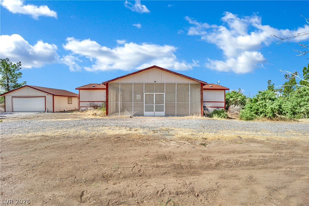 4361 Maple Road