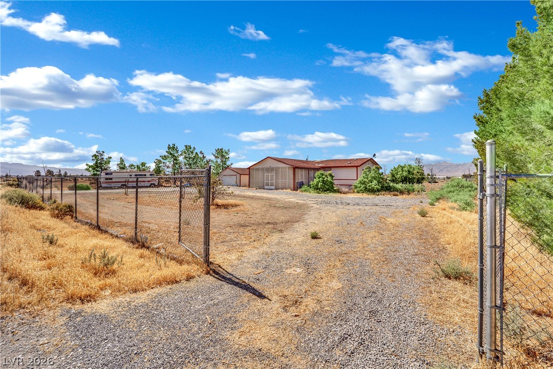 4361 Maple Road
