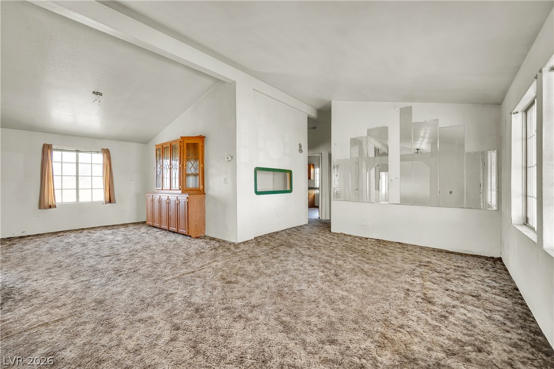 4361 Maple Road