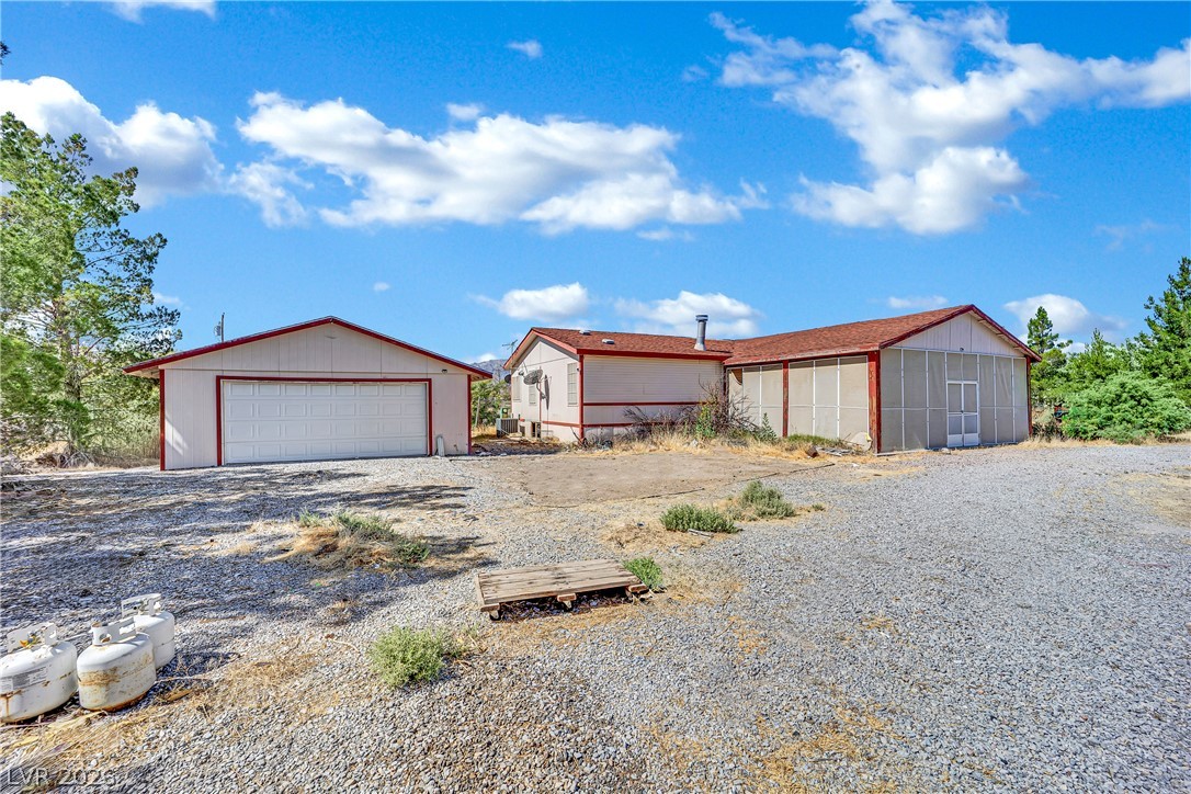 4361 Maple Road