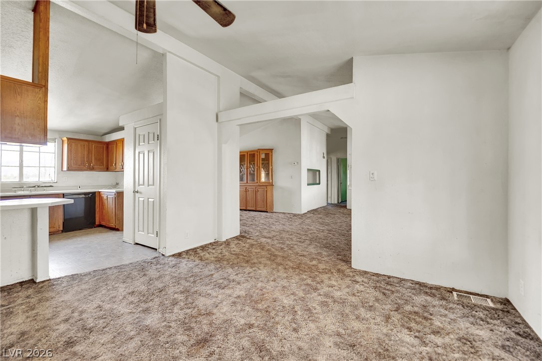 4361 Maple Road