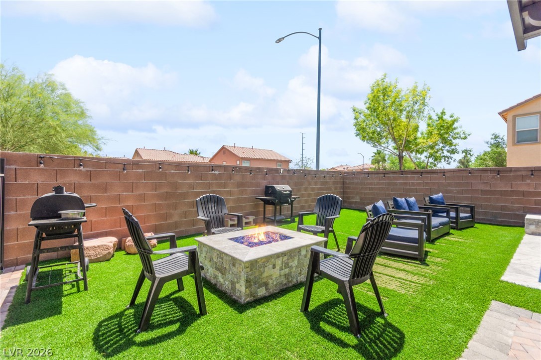 2305 Cockatoo Drive