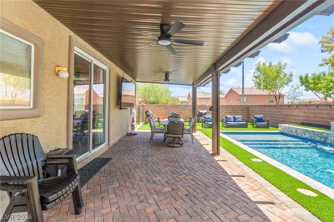 2305 Cockatoo Drive