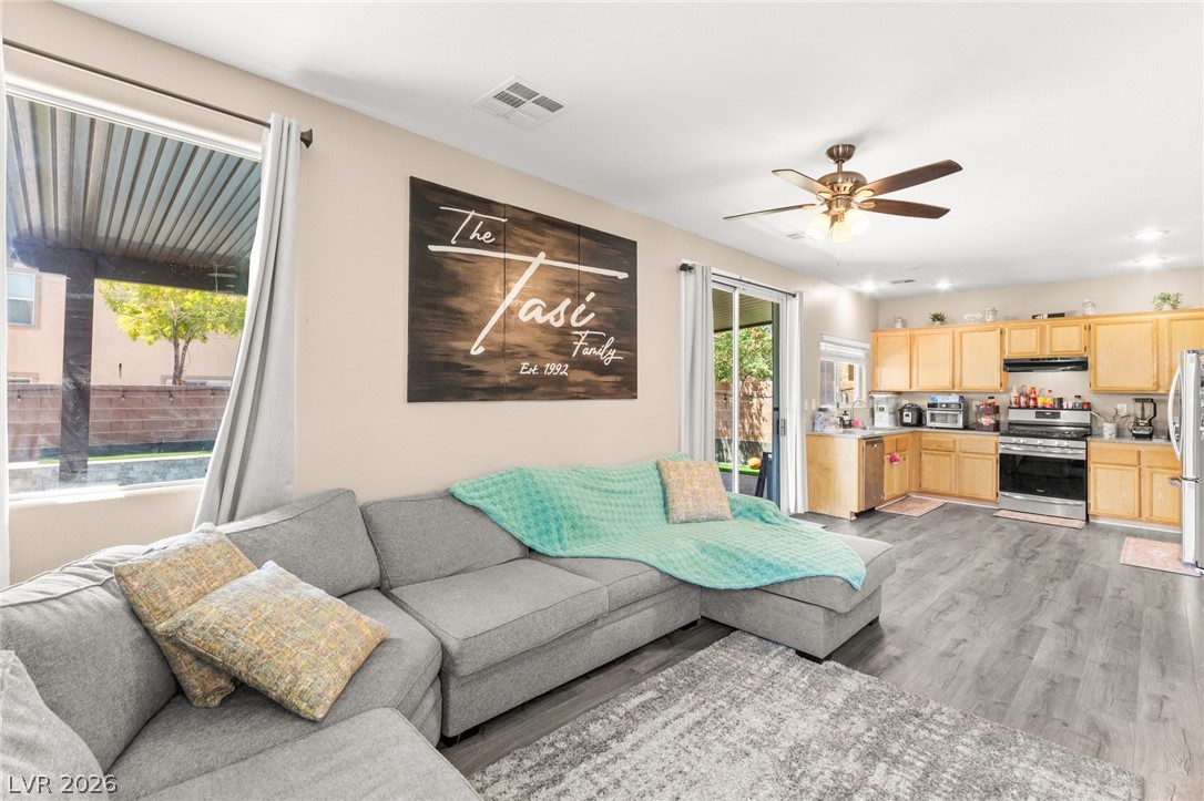 2305 Cockatoo Drive
