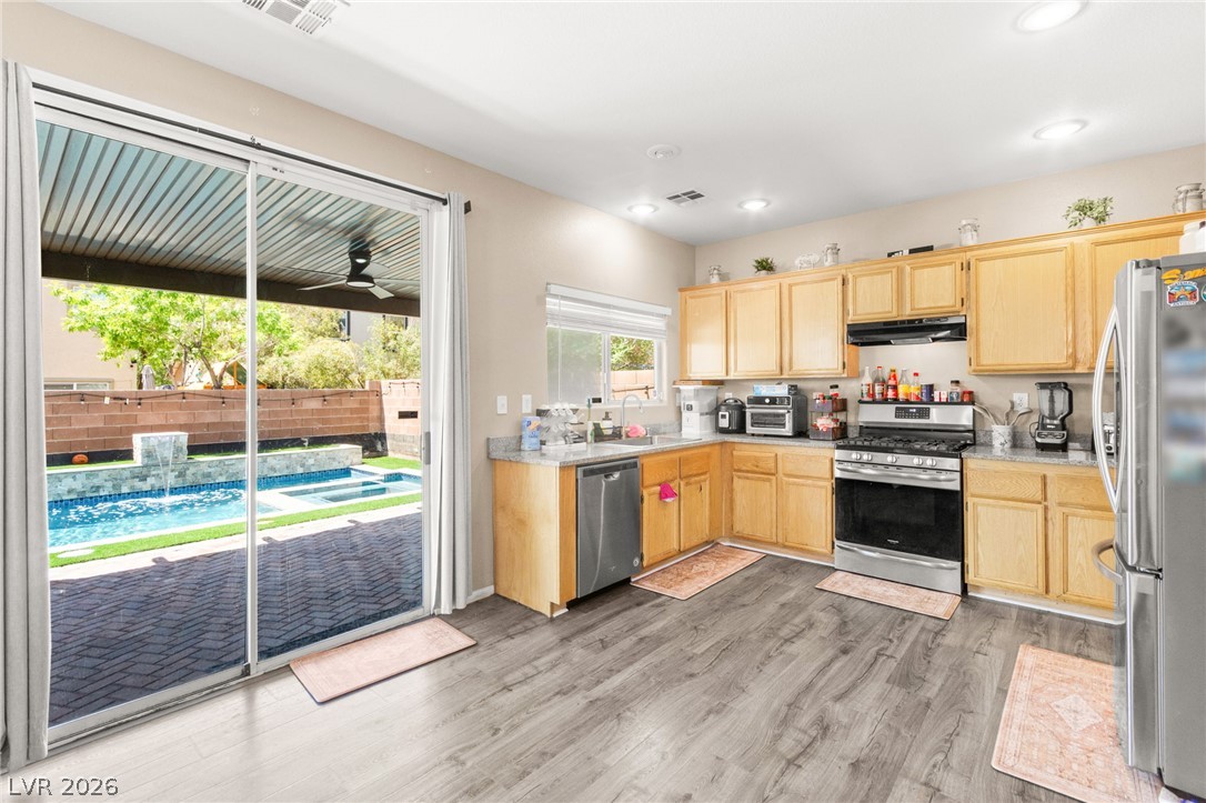 2305 Cockatoo Drive