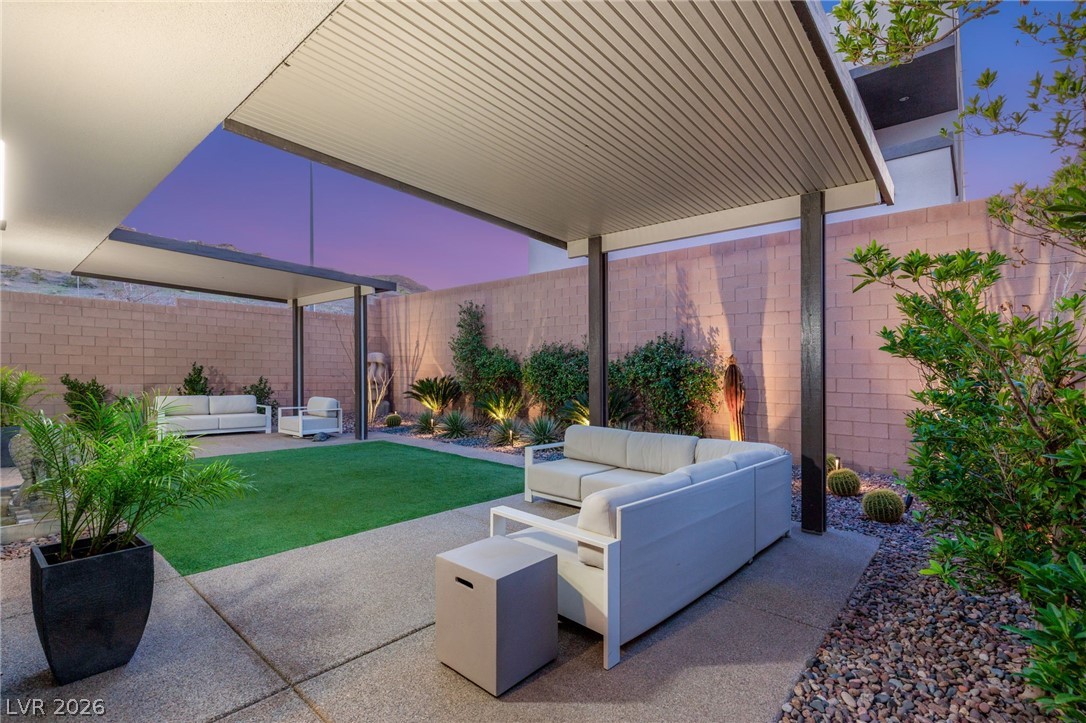 229 Glen Lee Street