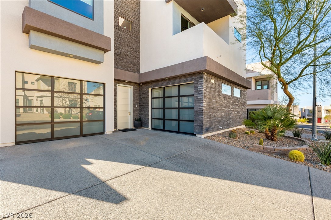 229 Glen Lee Street