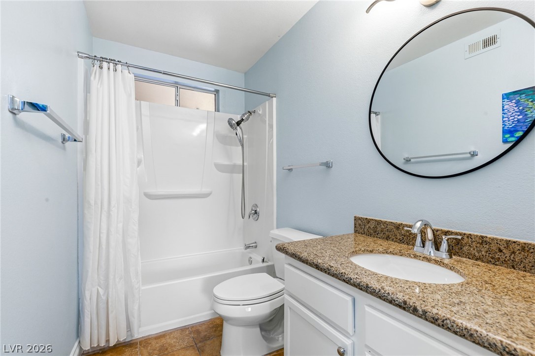 2111 Sealion Drive 205