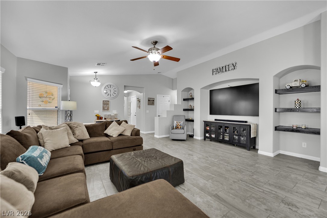4504 Silverwind Road