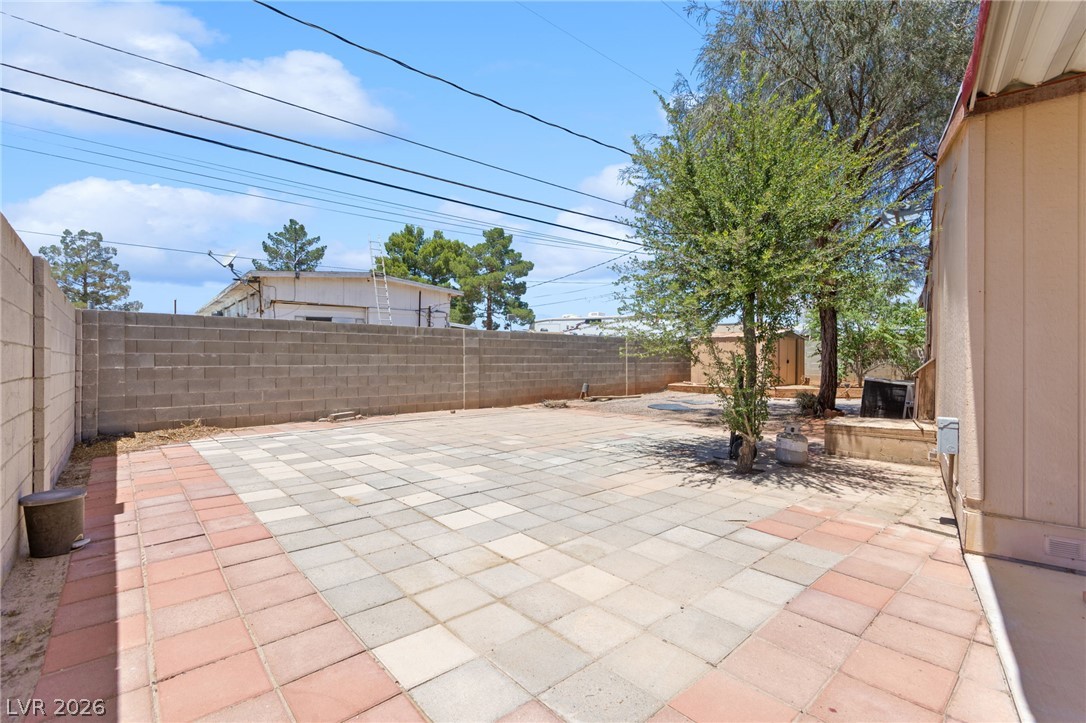 2265 Linn Lane