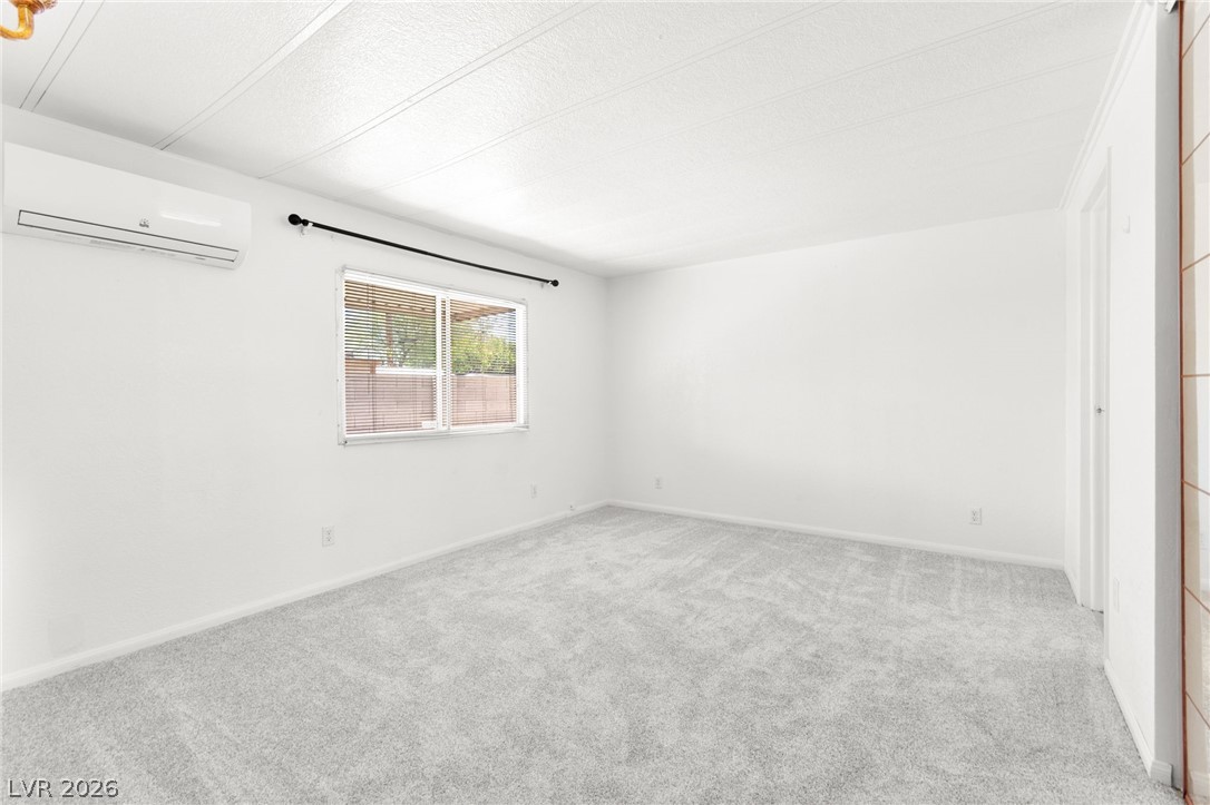 2265 Linn Lane