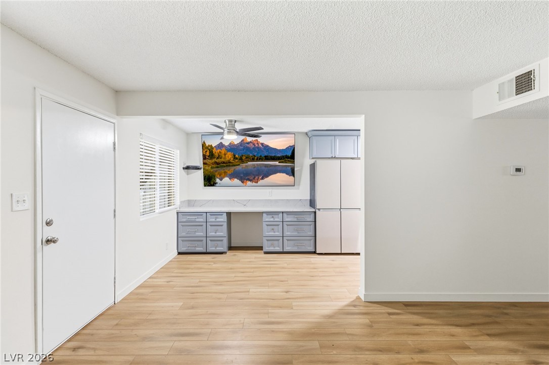 208 Orland Street 10