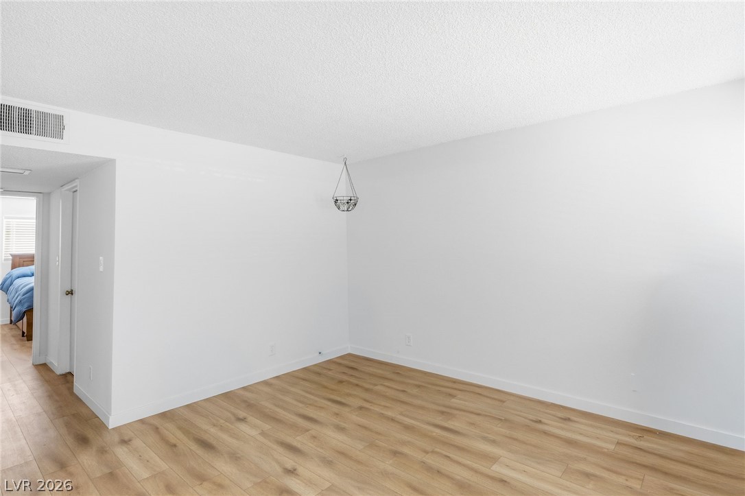 208 Orland Street 10