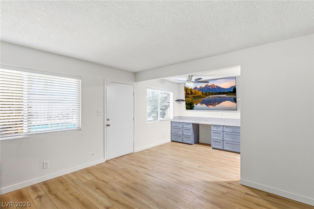 208 Orland Street 10