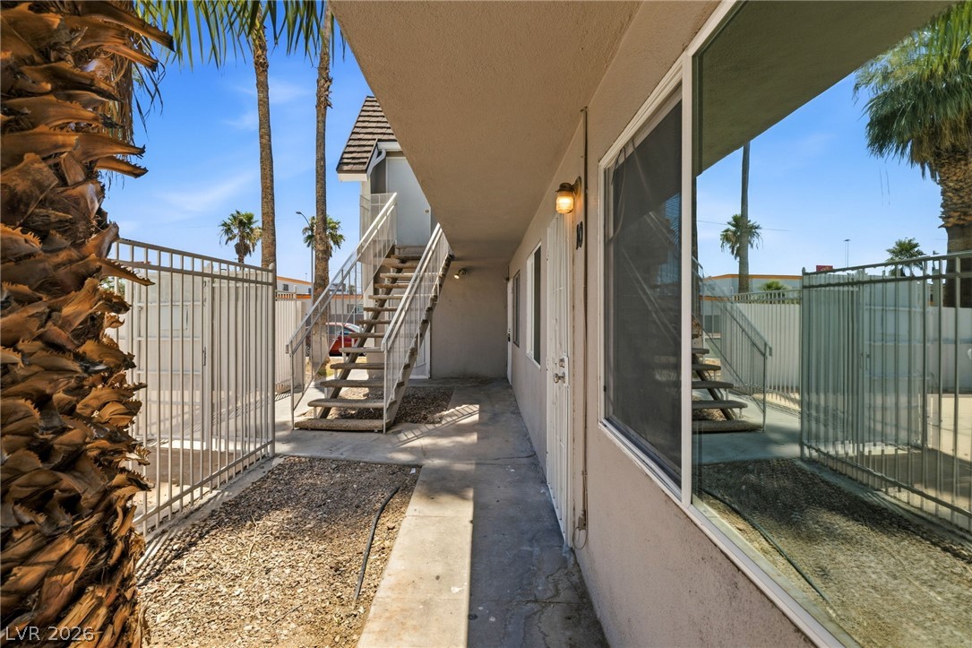208 Orland Street 10