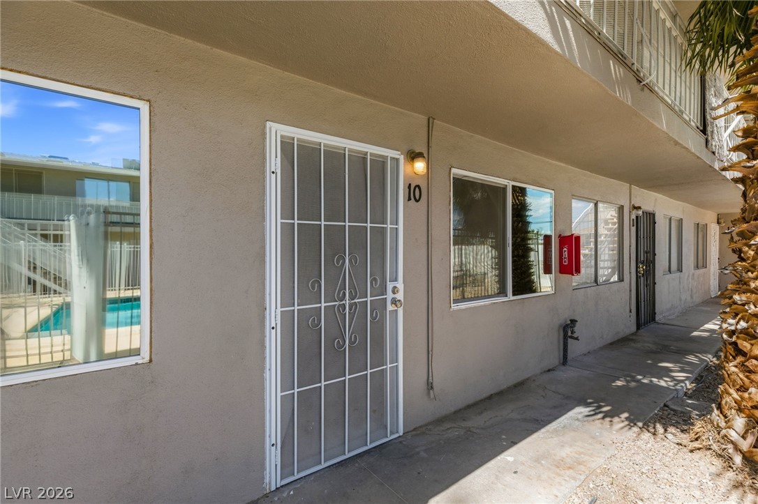 208 Orland Street 10
