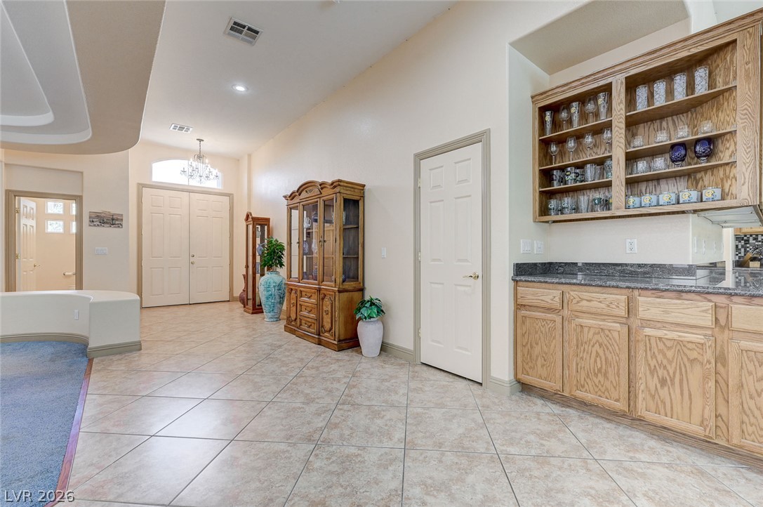 10093 Golden Bluff Avenue