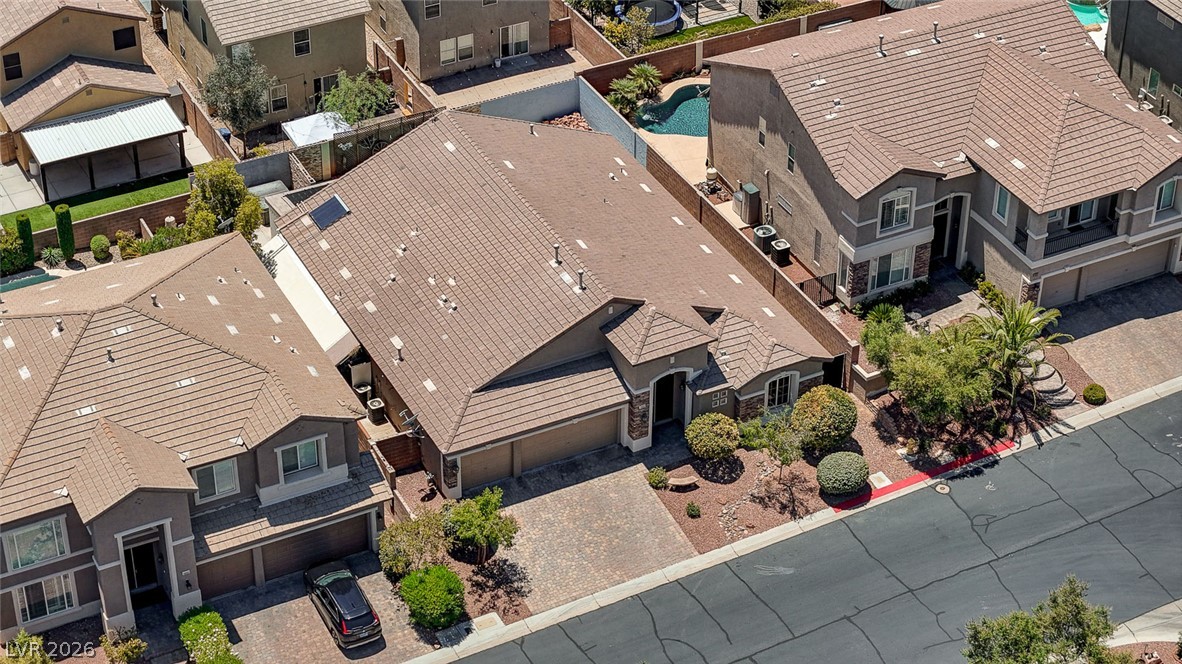 10093 Golden Bluff Avenue