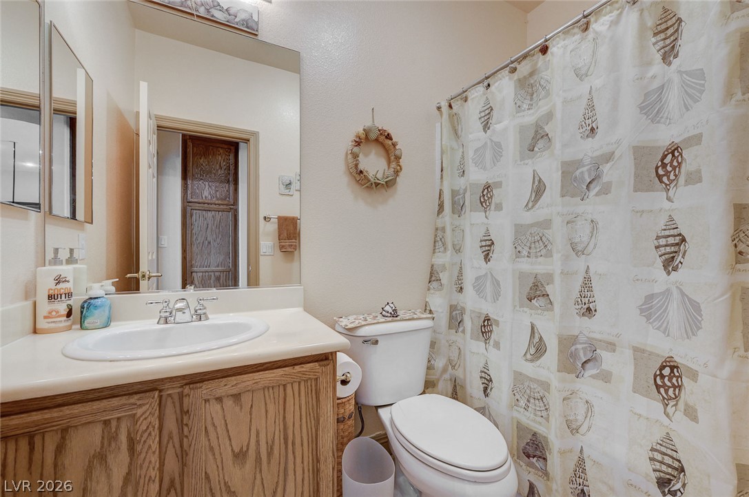10093 Golden Bluff Avenue