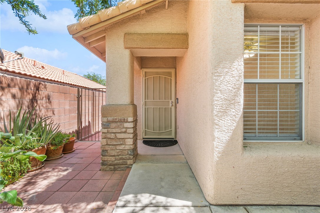11073 Gateview Lane