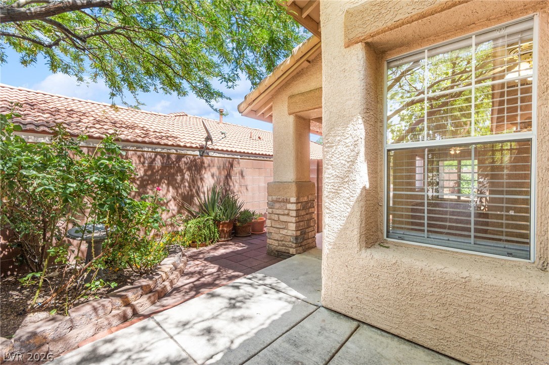 11073 Gateview Lane