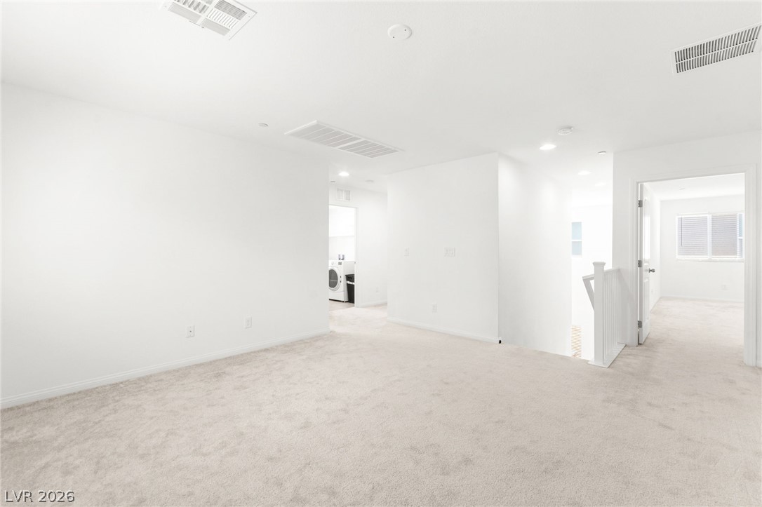 528 Sunny Pointe Street