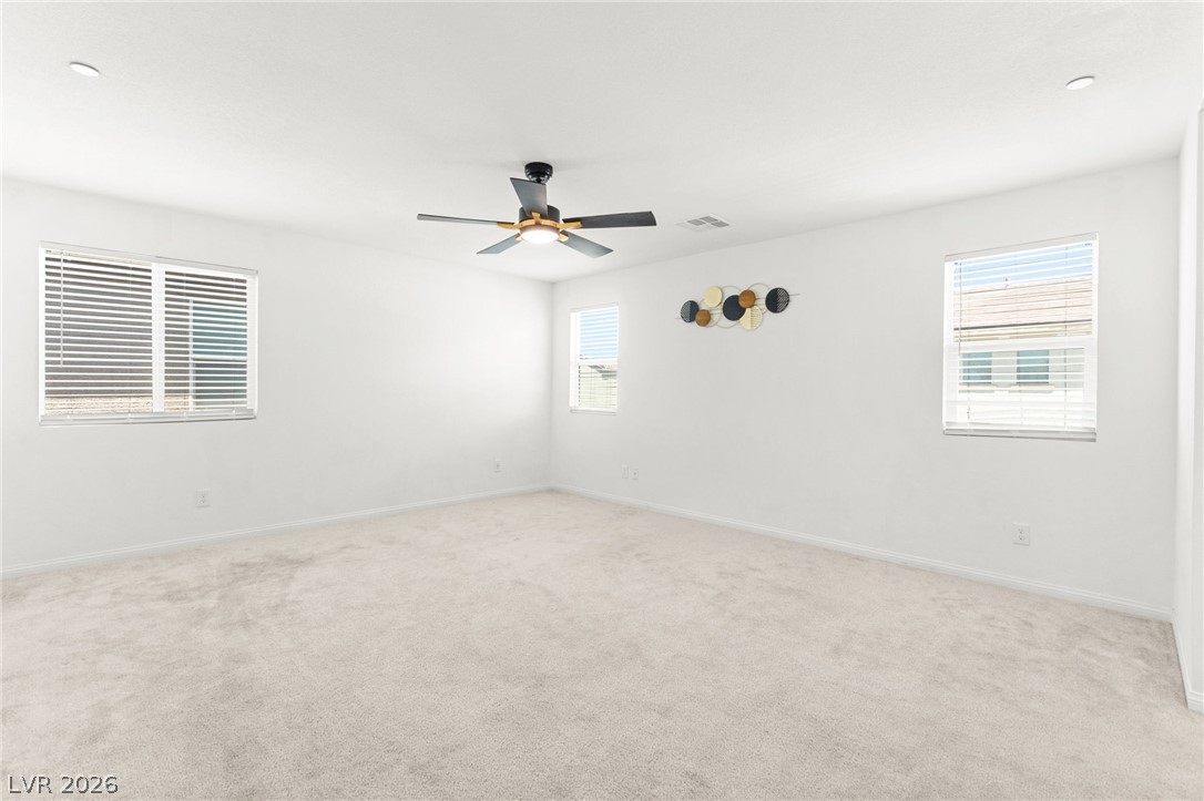 528 Sunny Pointe Street