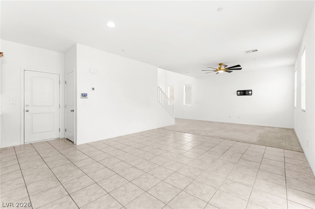 528 Sunny Pointe Street
