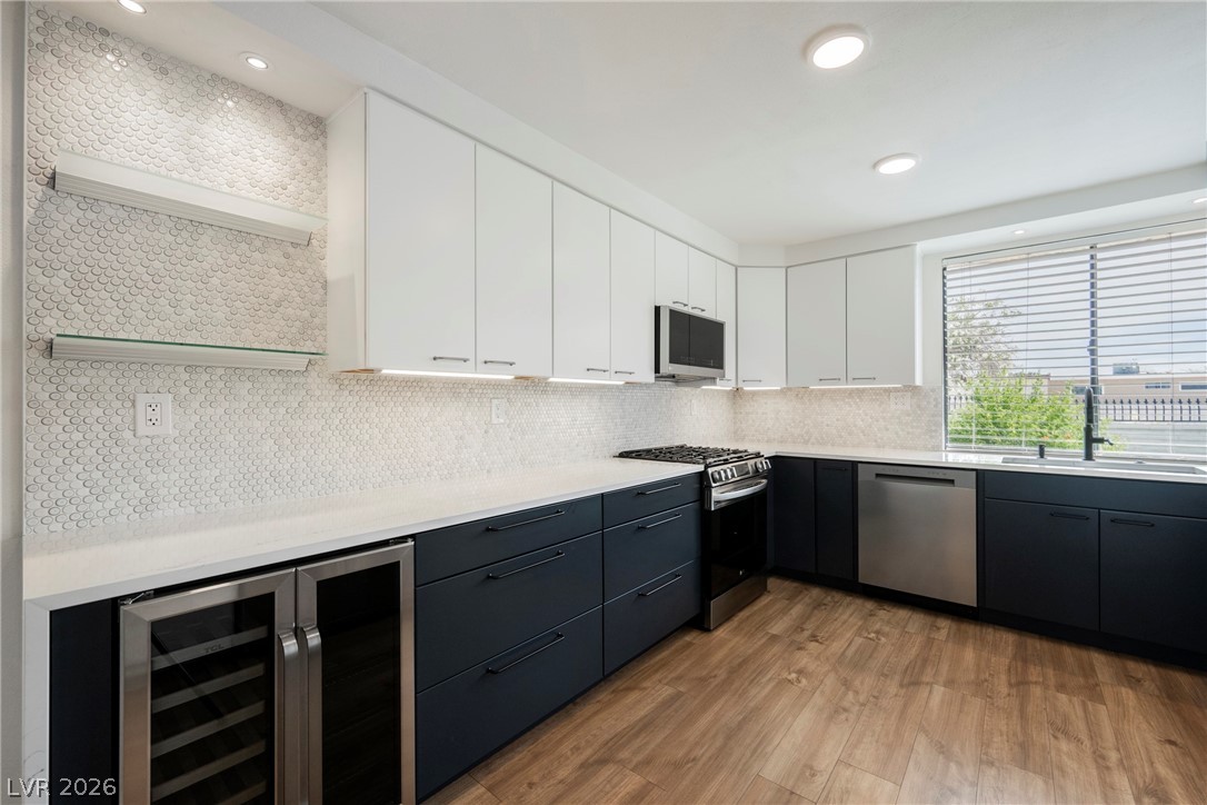 3182 Pradera Circle