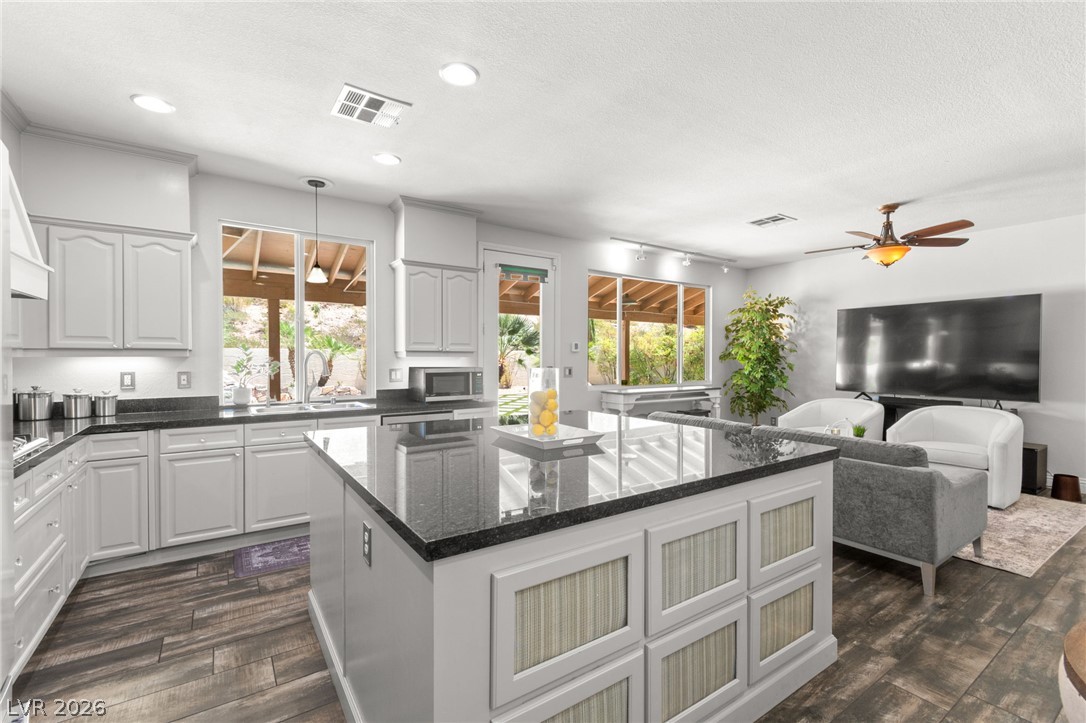 1522 Ravanusa Drive