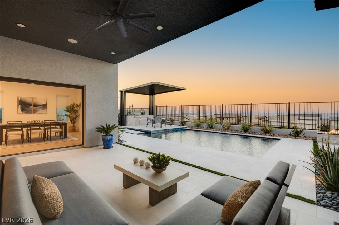 508 Vista Sunset Avenue