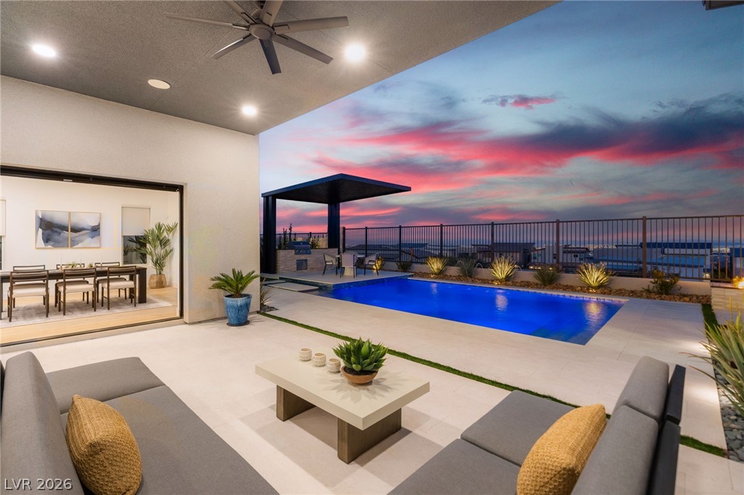508 Vista Sunset Avenue