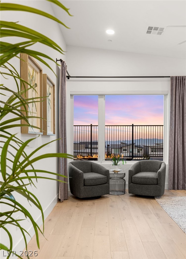 508 Vista Sunset Avenue
