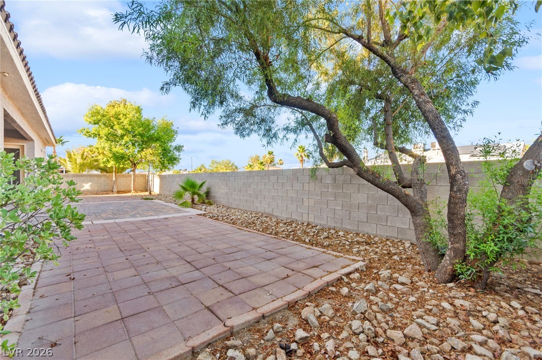 5584 Hawley Court