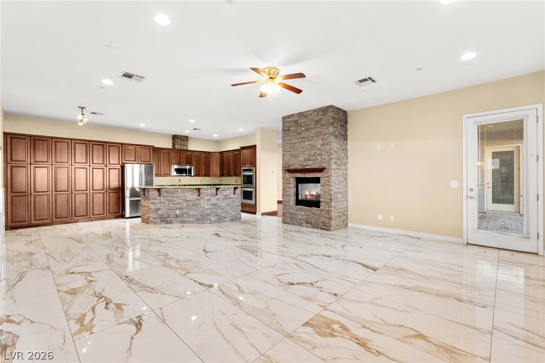 5584 Hawley Court