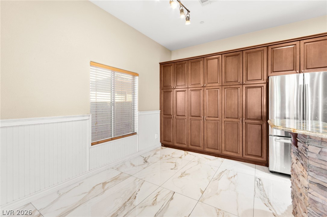 5584 Hawley Court