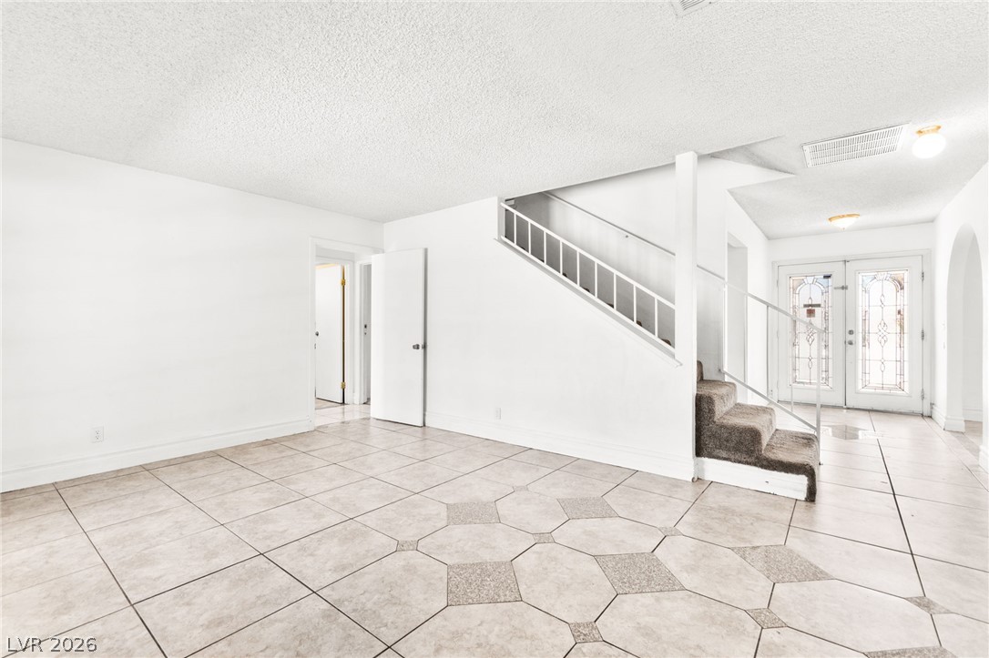2403 Bonita Lane