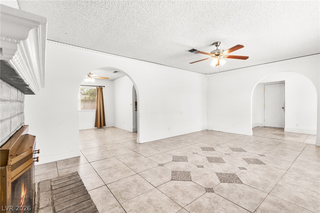2403 Bonita Lane