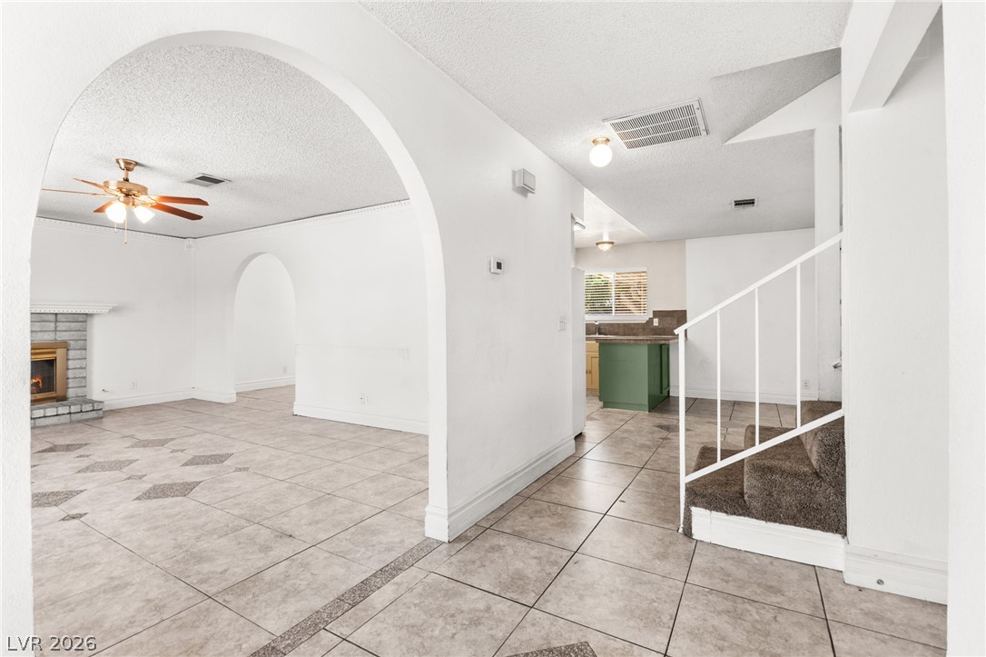 2403 Bonita Lane