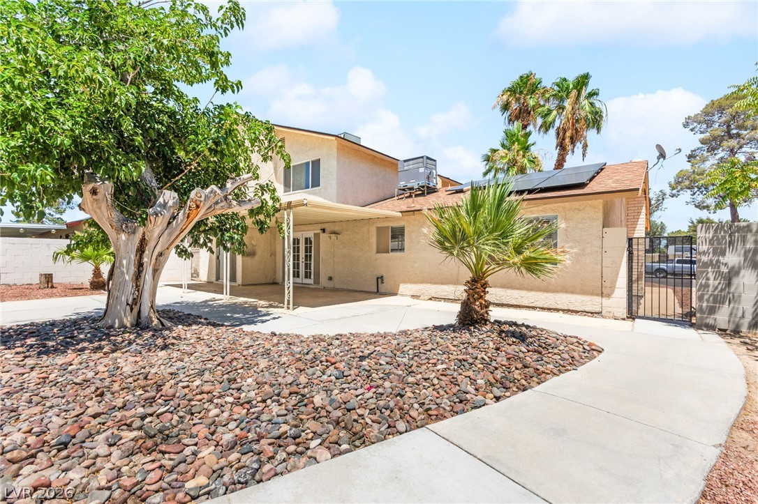 2403 Bonita Lane